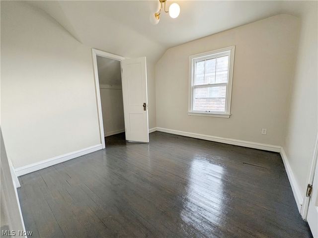 5550 Grasmere Avenue, Maple Heights, OH 44137