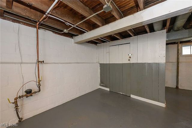 5550 Grasmere Avenue, Maple Heights, OH 44137