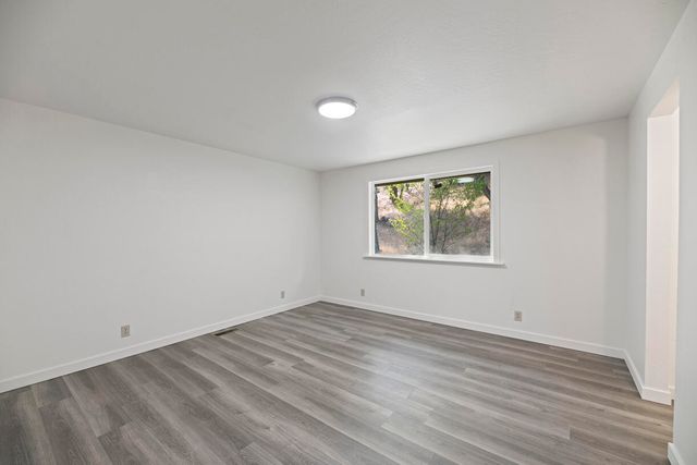 1100 Cantrall Road, Jacksonville, OR 97530