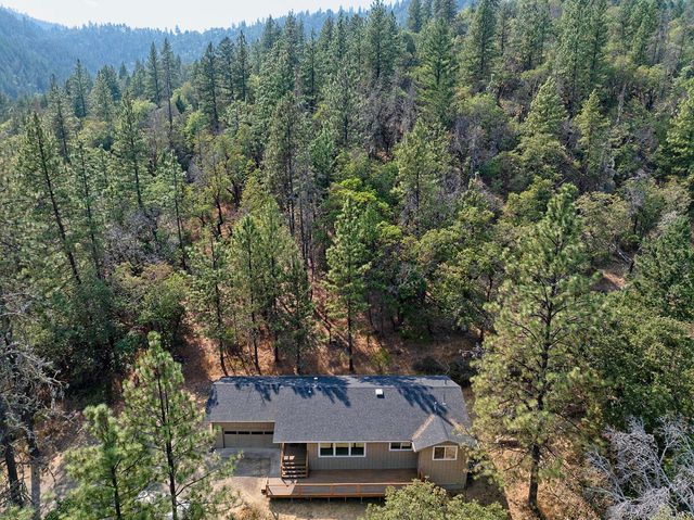 1100 Cantrall Road, Jacksonville, OR 97530