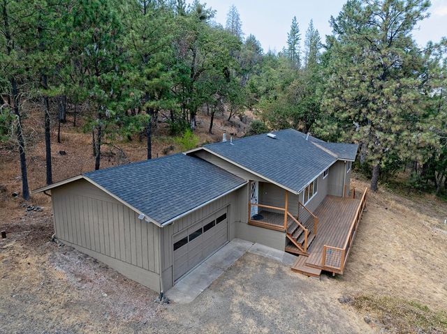 1100 Cantrall Road, Jacksonville, OR 97530