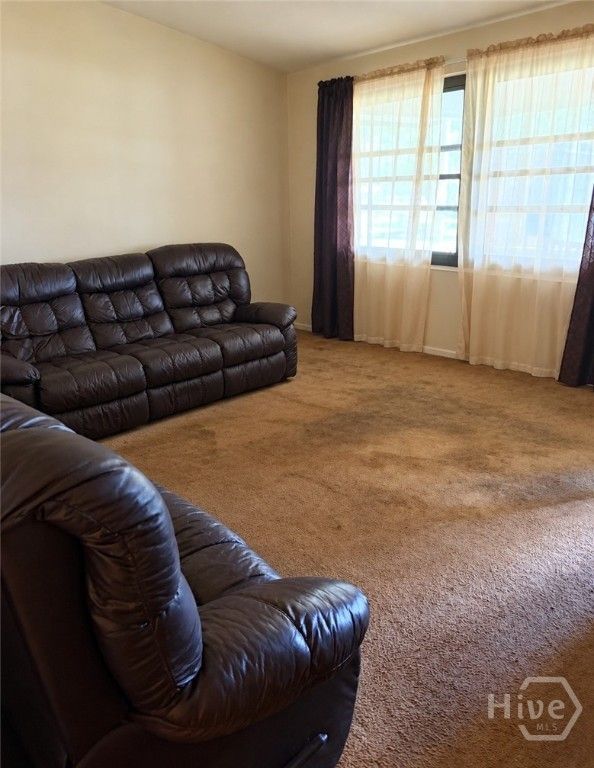 Image 6 of property listing at 404 Mottweiler Street, Rincon, GA 31326