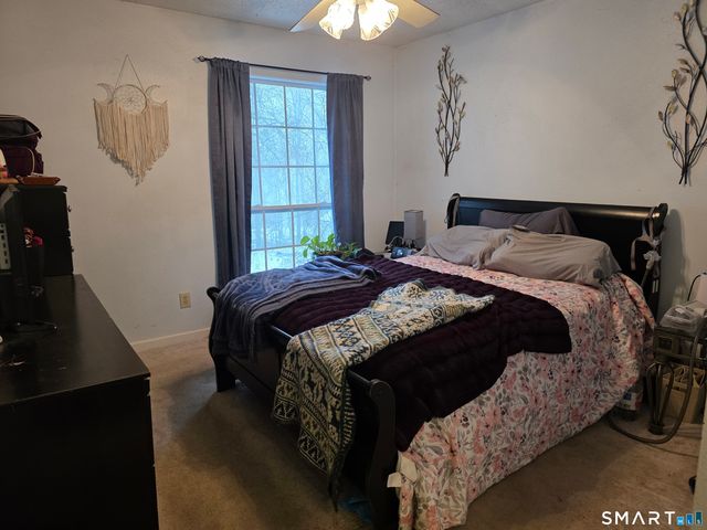 90 Crown Knoll Court APT 144, Groton, CT 06340