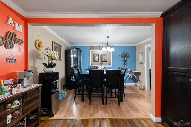 1914 W Barcelona Avenue, Harlingen, TX 78550