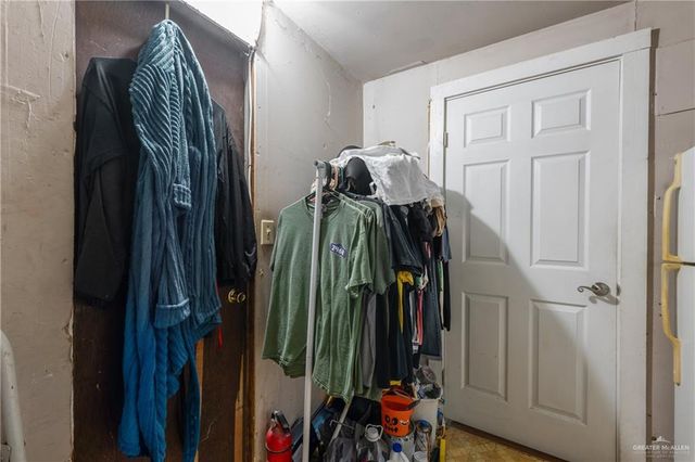 1914 W Barcelona Avenue, Harlingen, TX 78550