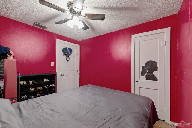 1914 W Barcelona Avenue, Harlingen, TX 78550