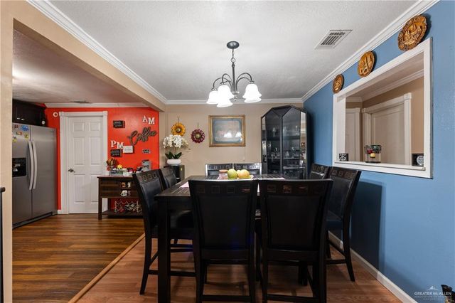 1914 W Barcelona Avenue, Harlingen, TX 78550