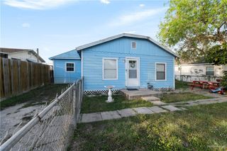 1914 W Barcelona Avenue, Harlingen, TX 78550
