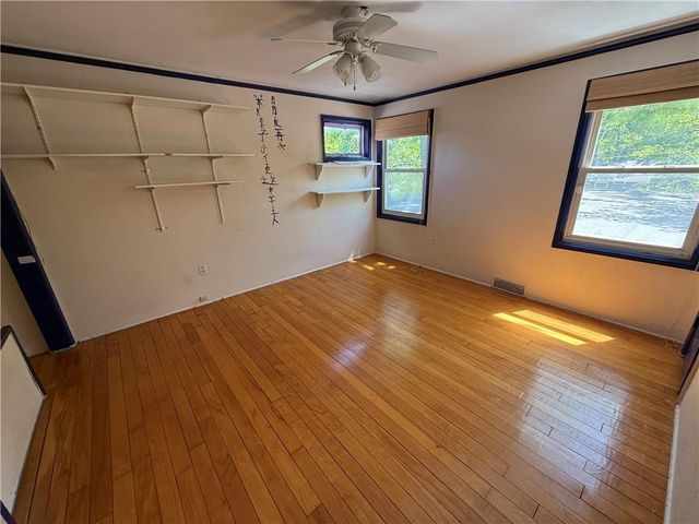 6701 W 77th Terrace, Overland Park, KS 66204