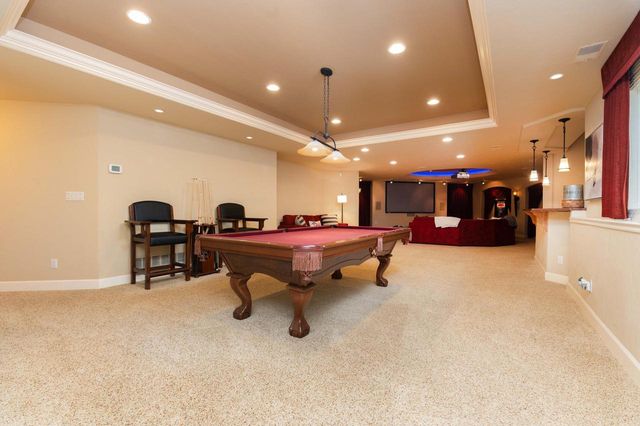 1600 E Juniper WAY, Hartland, WI 53029