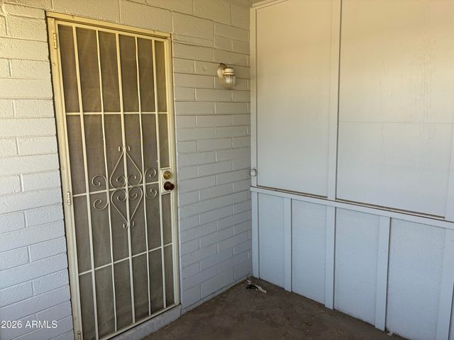 2551 W ROSE Lane A215, Phoenix, AZ 85017