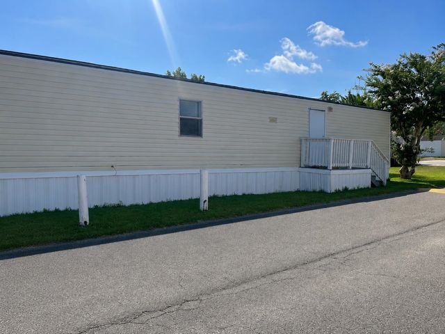 2000 Highway 15, Myrtle Beach, SC 29577