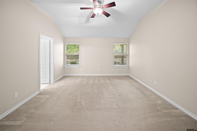 5918 Mesquite Dr, Tyler, TX 75707