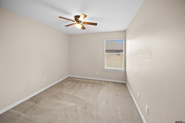 5918 Mesquite Dr, Tyler, TX 75707