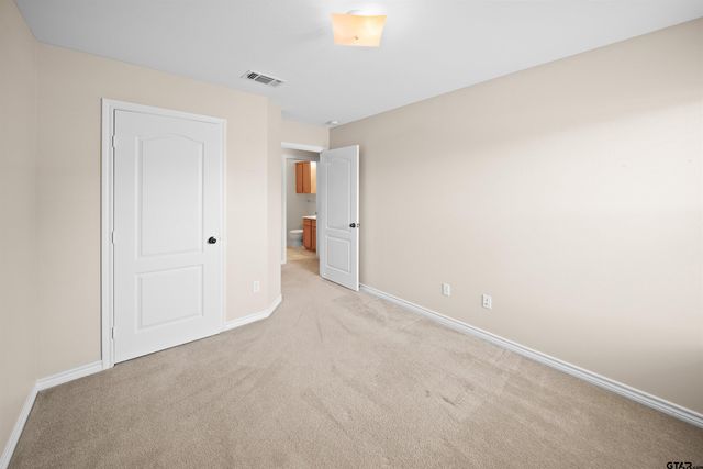 5918 Mesquite Dr, Tyler, TX 75707