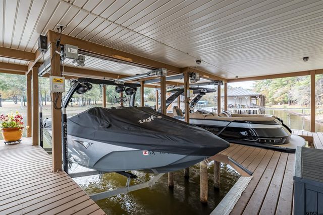 17654 SOUTHPOINT RD., Whitehouse, TX 75791