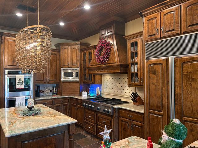 17654 SOUTHPOINT RD., Whitehouse, TX 75791