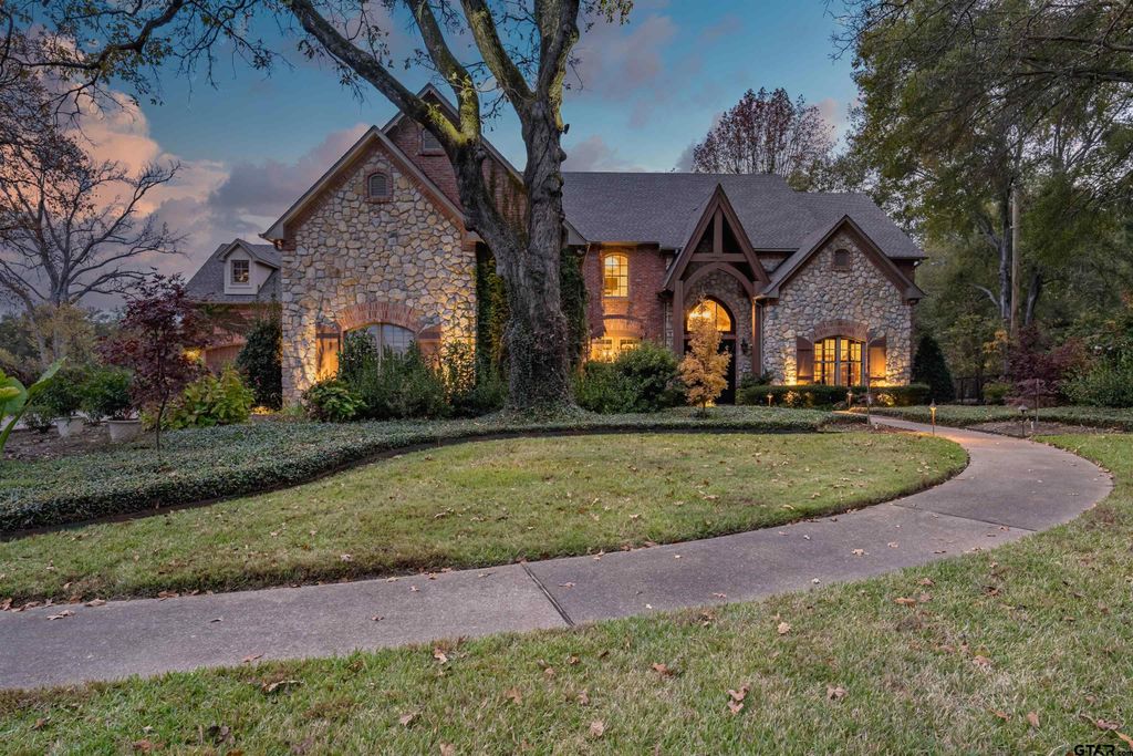 17654 SOUTHPOINT RD., Whitehouse, TX 75791