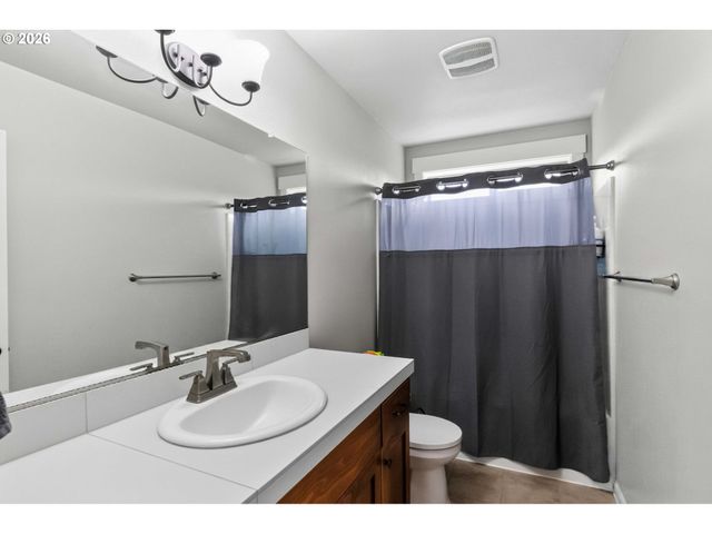 11217 Ne 134TH Pl, Vancouver, WA 98682
