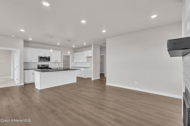 6981 N Coeur Terre Blvd, Coeur D'alene, ID 83815