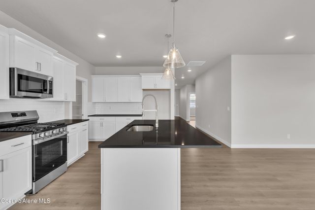 6981 N Coeur Terre Blvd, Coeur D'alene, ID 83815