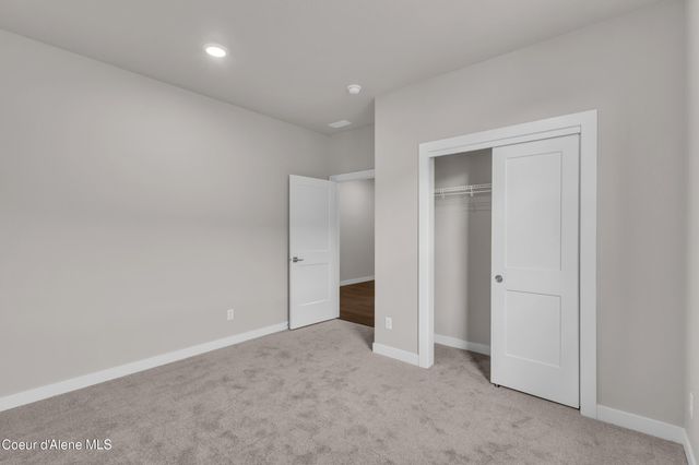 6981 N Coeur Terre Blvd, Coeur D'alene, ID 83815