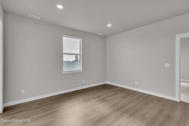 6981 N Coeur Terre Blvd, Coeur D'alene, ID 83815