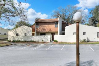 1880 N CRYSTAL LAKE DRIVE 4, Lakeland, FL 33801