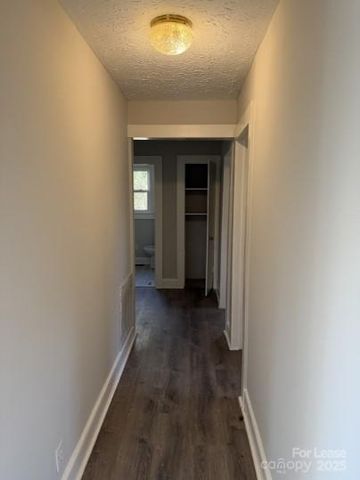 530 N Mulberry Street, Statesville, NC 28677