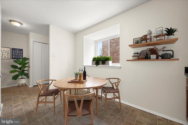 7020 KNIGHTHOOD LN SW, Columbia, MD 21045