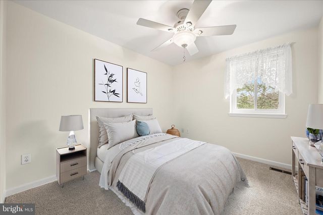 7020 KNIGHTHOOD LN SW, Columbia, MD 21045