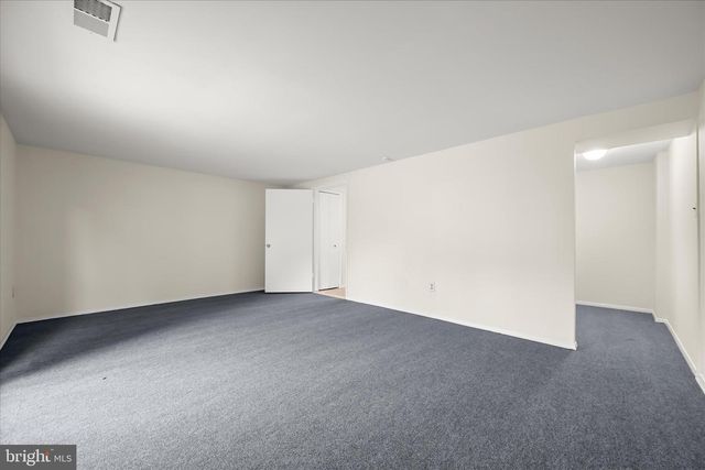 7020 KNIGHTHOOD LN SW, Columbia, MD 21045