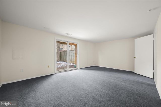 7020 KNIGHTHOOD LN SW, Columbia, MD 21045