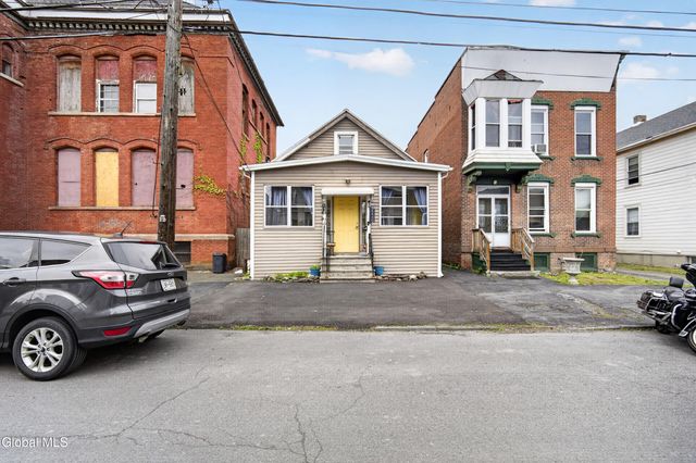 817 24th Street, Watervliet, NY 12189
