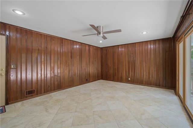 2649 Headland Drive, Atlanta, GA 30344