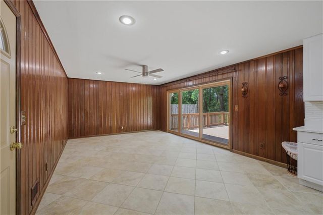 2649 Headland Drive, Atlanta, GA 30344