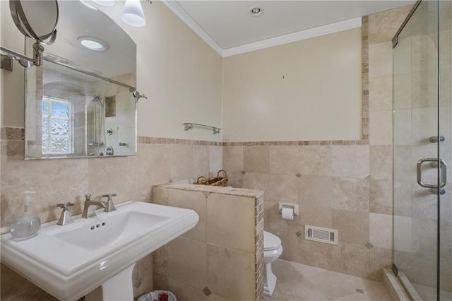 2649 Headland Drive, Atlanta, GA 30344