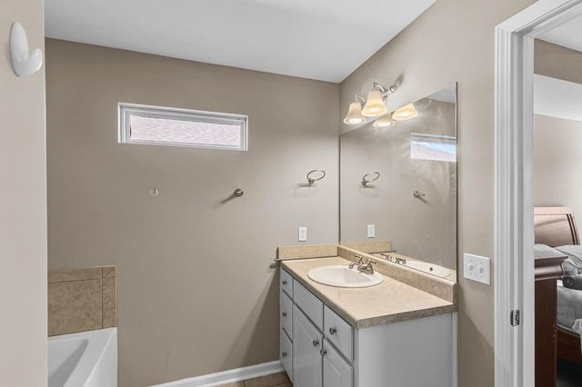 100 Danny Lane, Dothan, AL 36301