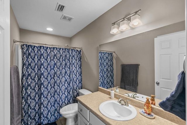 100 Danny Lane, Dothan, AL 36301