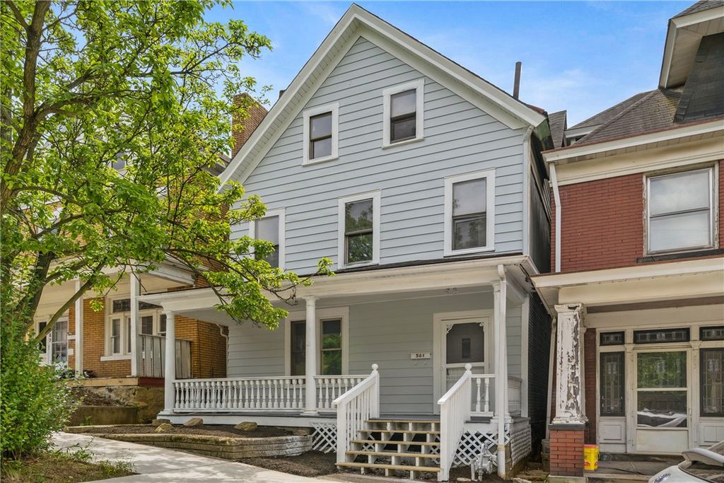 561 2nd St, Pitcairn, PA 15140