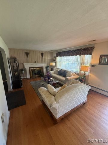 305 Danray Dr, Henrico, VA 23227