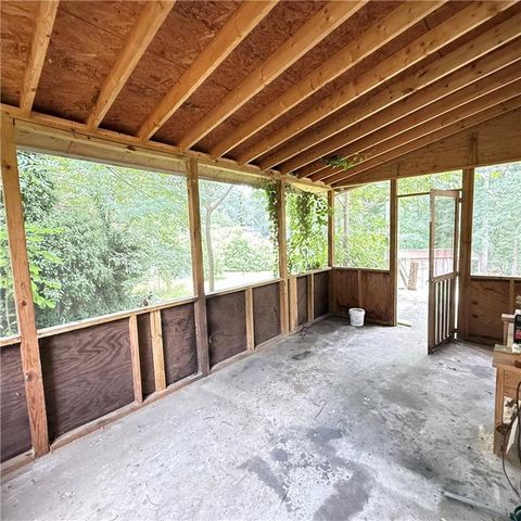 868 King Road, Jonesboro, GA 30236