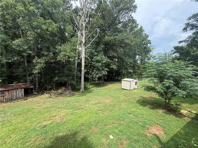868 King Road, Jonesboro, GA 30236