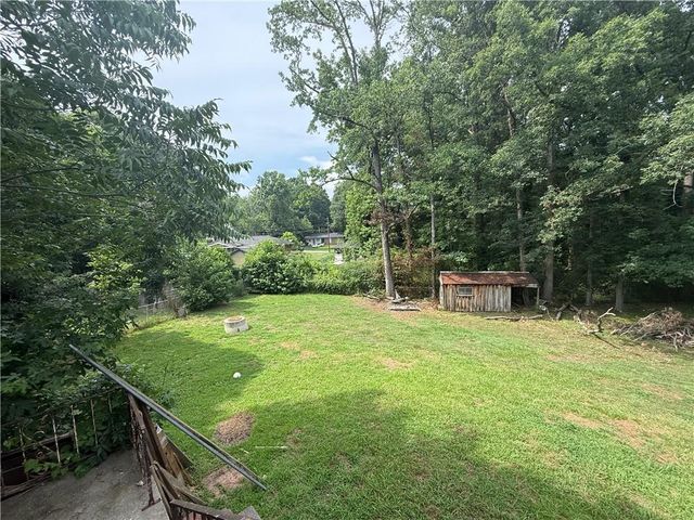 868 King Road, Jonesboro, GA 30236