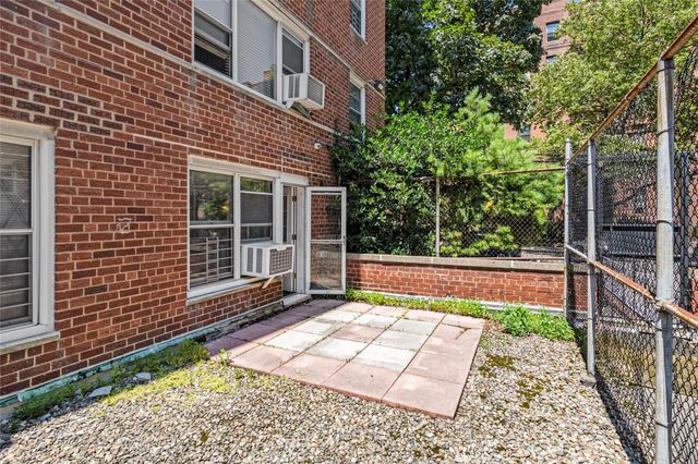 110-20 71st Road 114, Forest Hills, NY 11375