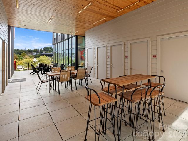 68 Craven Street 213, Asheville, NC 28806
