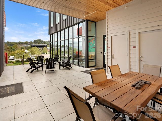 68 Craven Street 213, Asheville, NC 28806