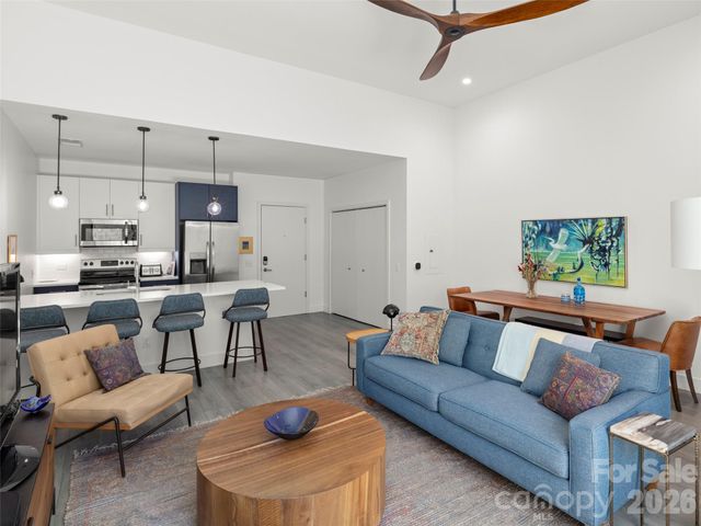 68 Craven Street 213, Asheville, NC 28806