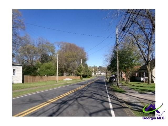 401 Forsyth Street, Barnesville, GA 30204