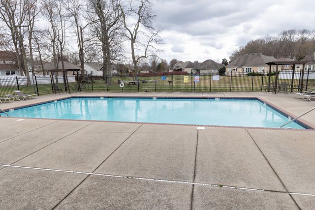 317 Brandywine Ln, Springfield, TN 37172